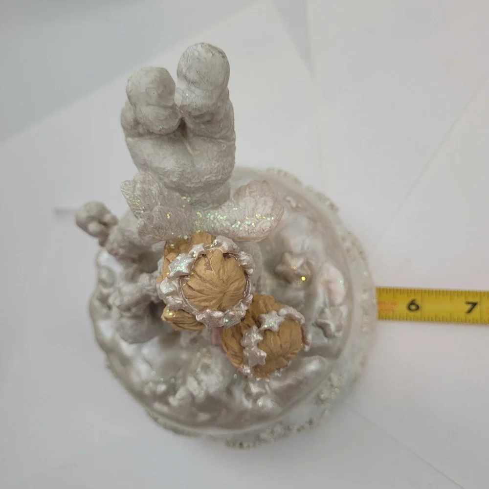 Rare Vintage Winter Angel Cherubs Rotating Music Box Iridescent Snowflake Child